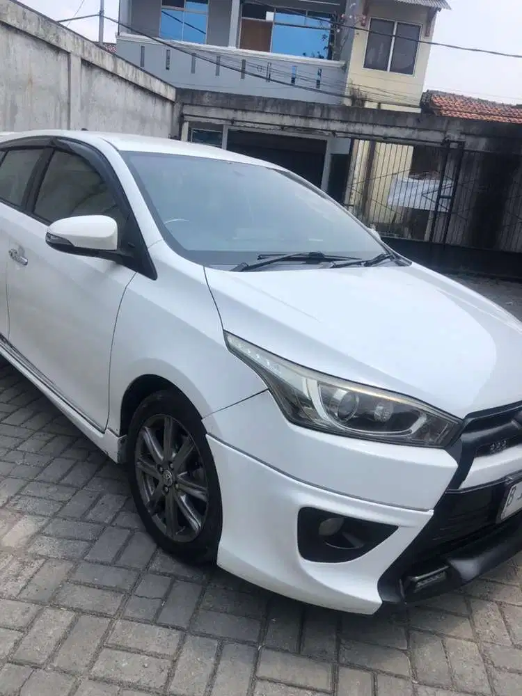 Toyota Yaris 2015  TRD SPORTIVO AT Bensin