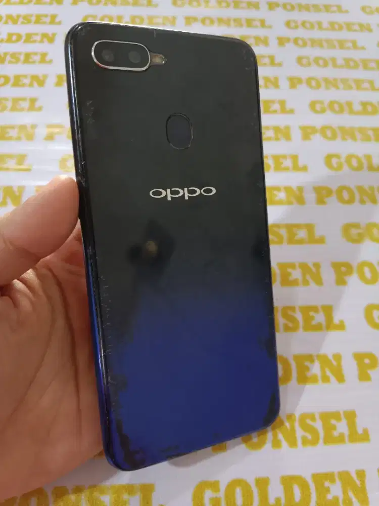 Oppo F9-Finger.4G.Ram 6/64GB.ORI #GOLDEN PONSEL