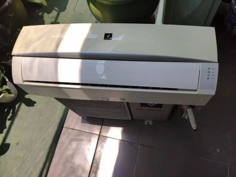 AC SHARP RUSAK INDOOR DAN OUTDOOR