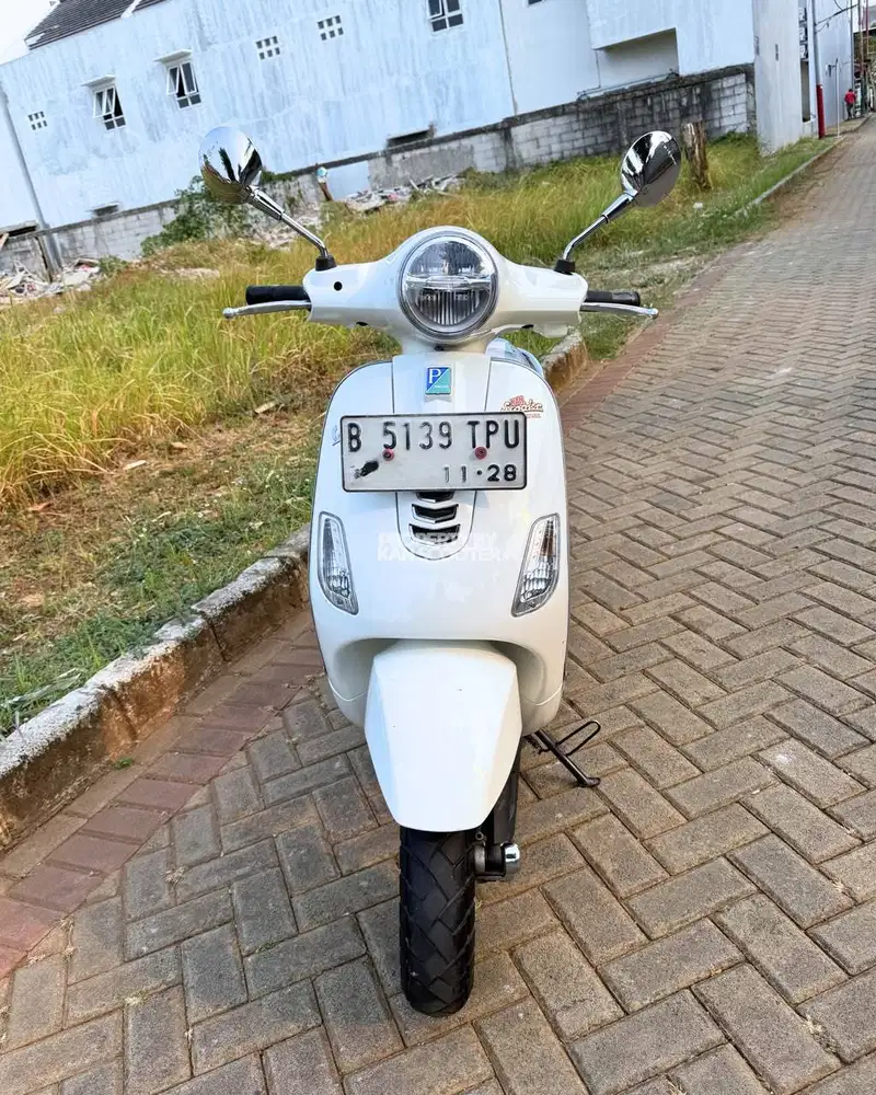 PIAGGIO VESPA LX 125 iGET FACELIFT 2023