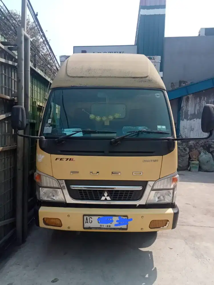 DIJUAL CEPAT MITSUBISHI CANTER TRUK BOX 2022