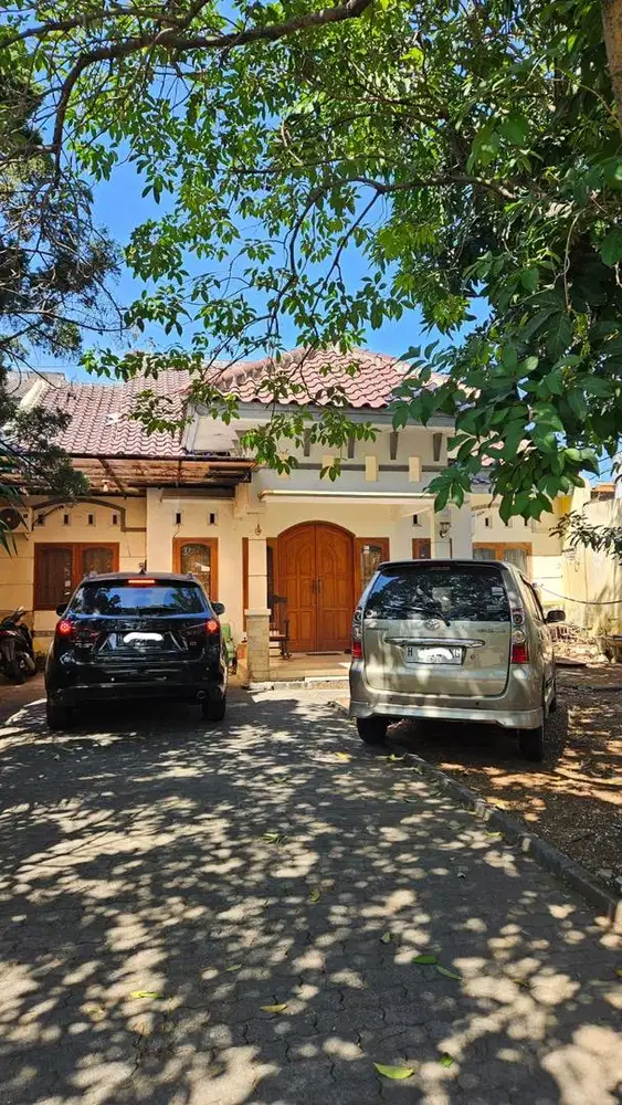 JUAL Rumah Menoreh utara posisi Hook