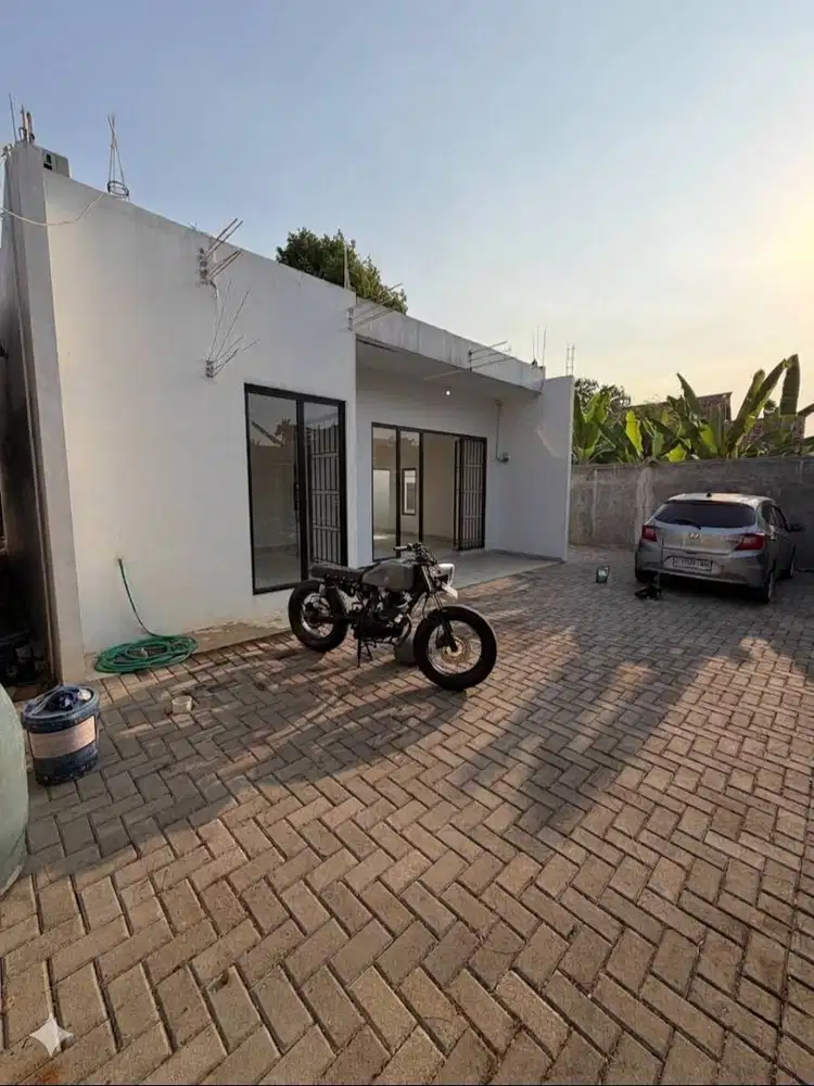 Disewakan Rumah Tinggal Per Tahun, harga 30 Juta/tahun di Jatiranggon
