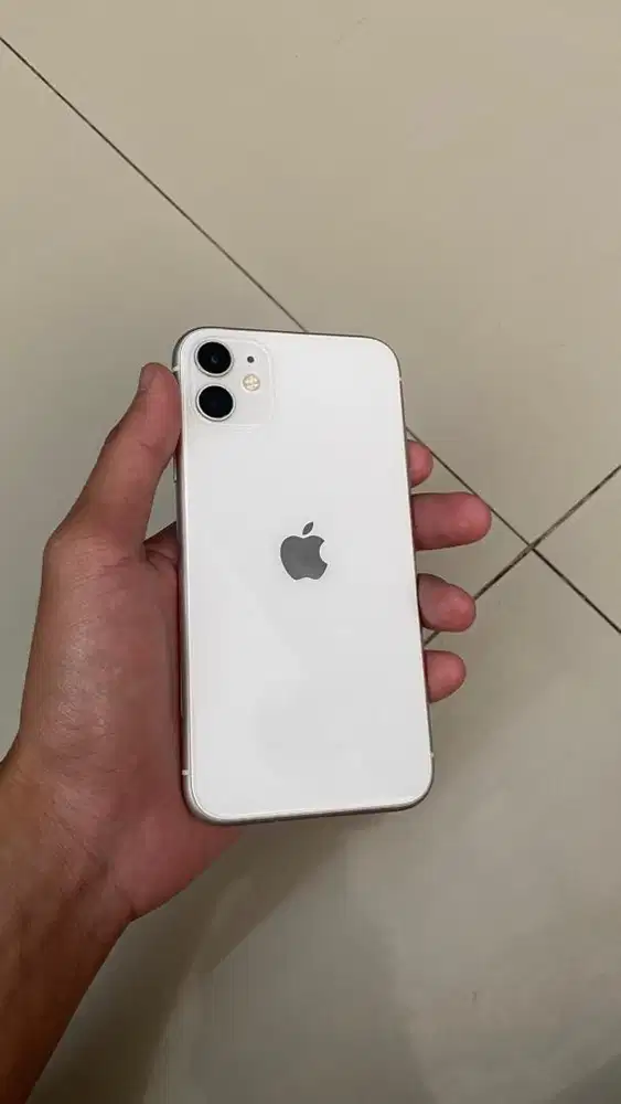 iPhone 11 128gb inter