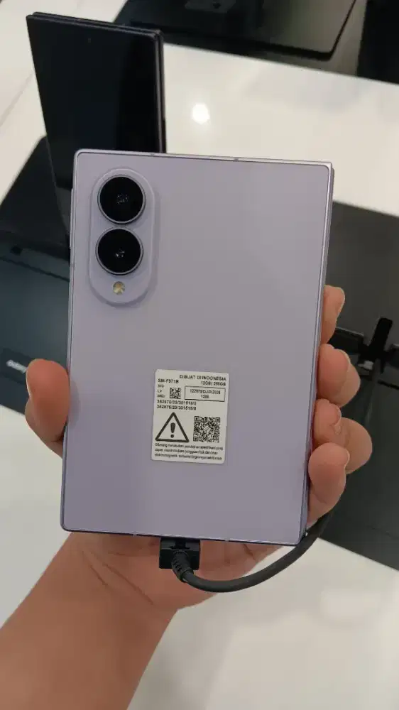 GALAXY SAMSUNH Z FOLD 8