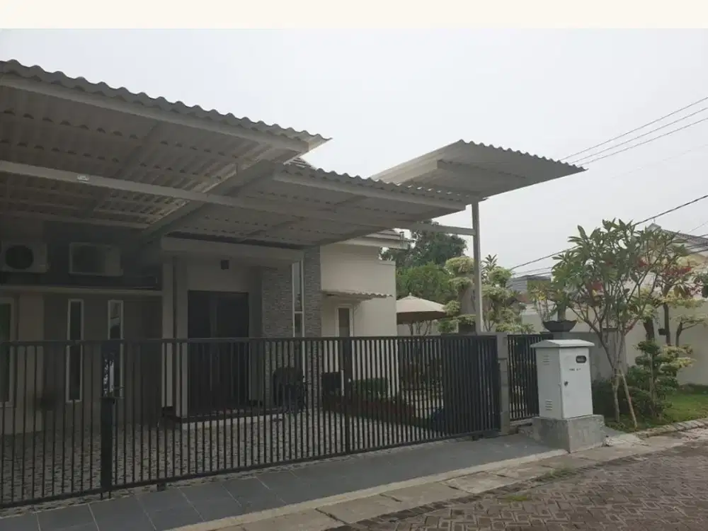 Dijual Rumah Mewah Minimalis di Medokan Ayu Siap Huni SHM