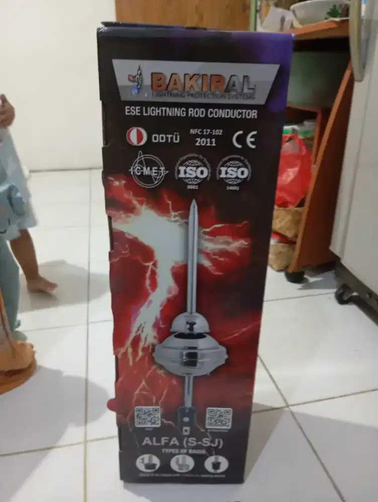 PASANG PENANGKAL PETIR CIREBON