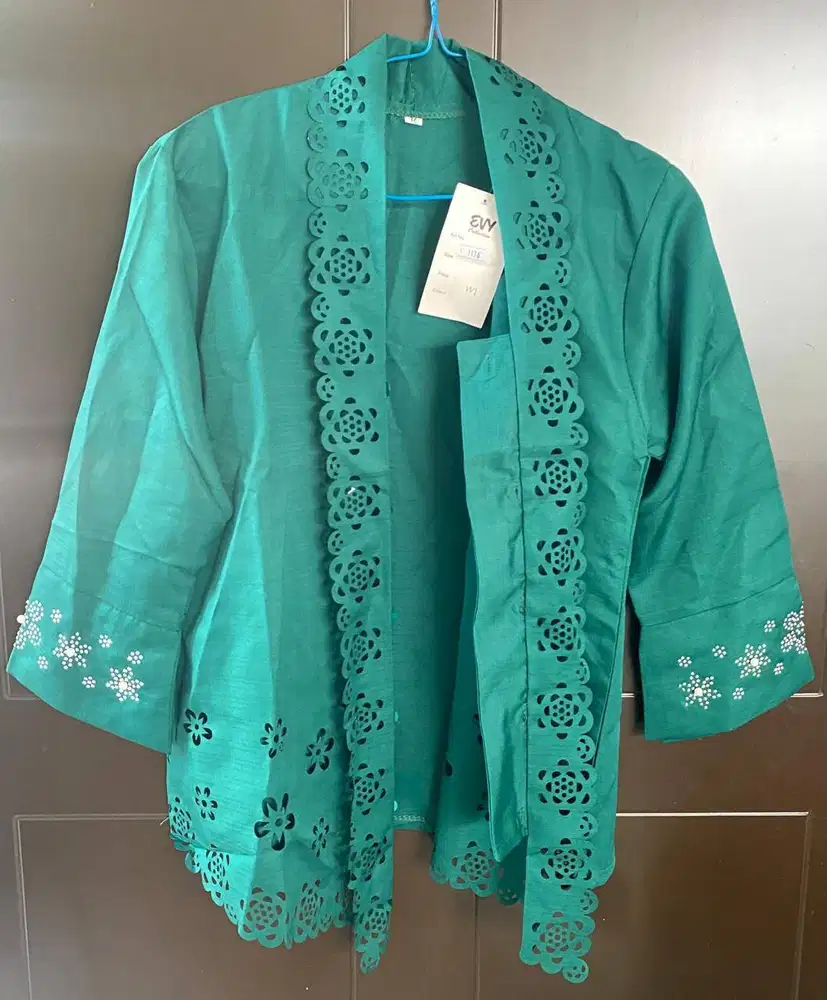 KEBAYA ENCIM HIJAU TOSCA – BARU