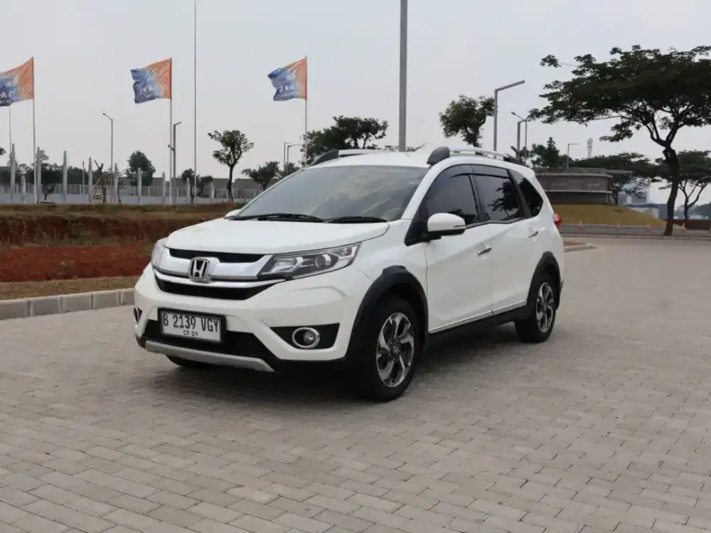 HONDA BR-V E CVT AT 2017 KM 97 RB PUTIH