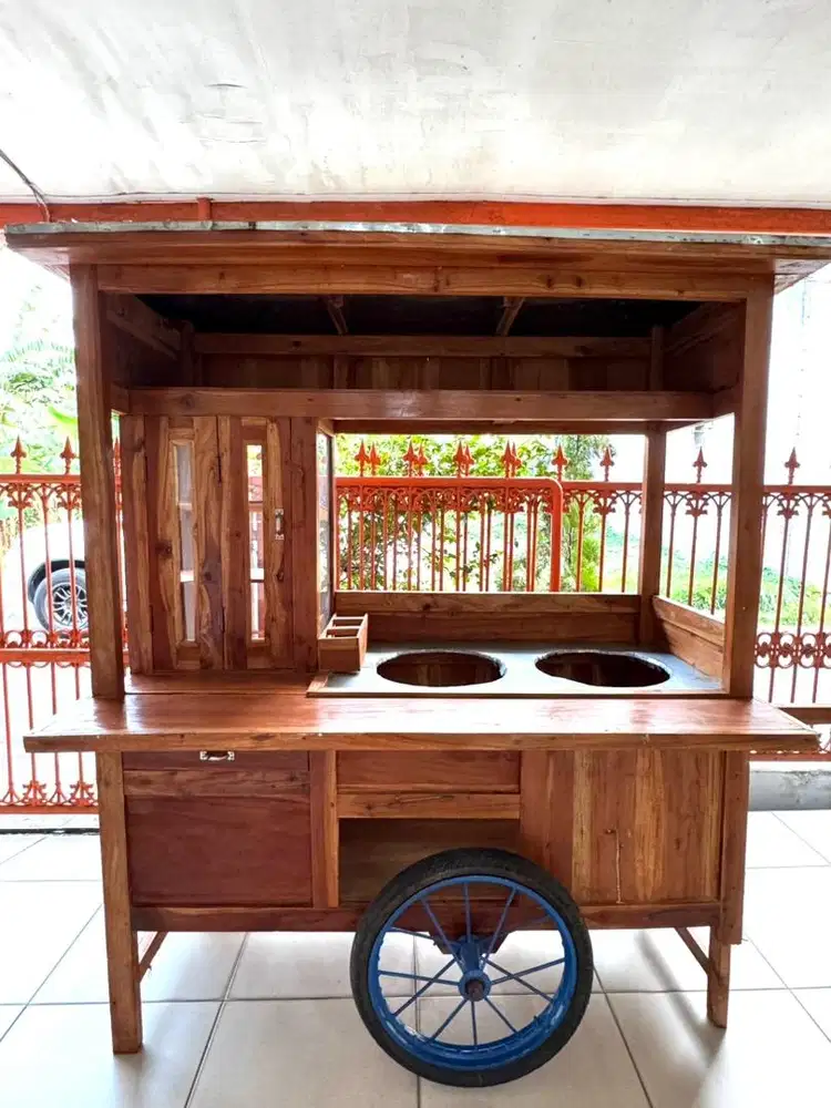 Gerobak Bakso dan Mie Ayam