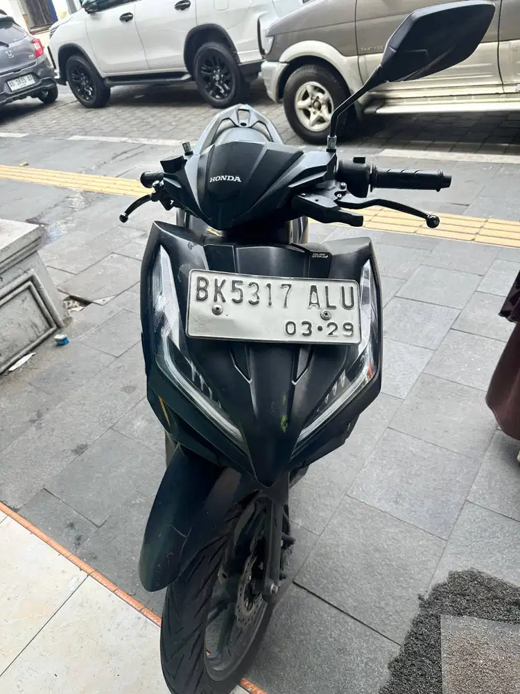 Dijual motor honda vario 125 tahun 2024