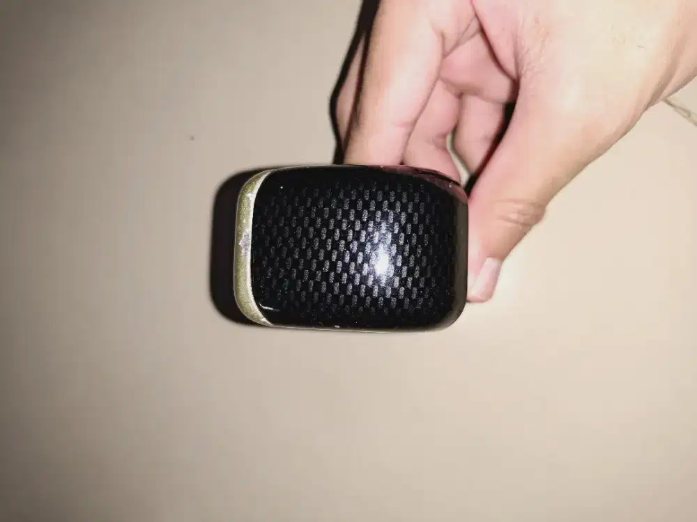 Gear/Shift Knob bahan aluminium + carbon kevlar (original) merk Issota