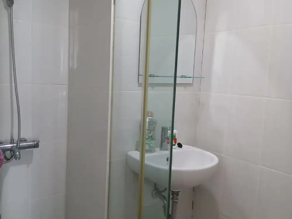 1 BR Tamansari Semanggi Lantai Tinggi