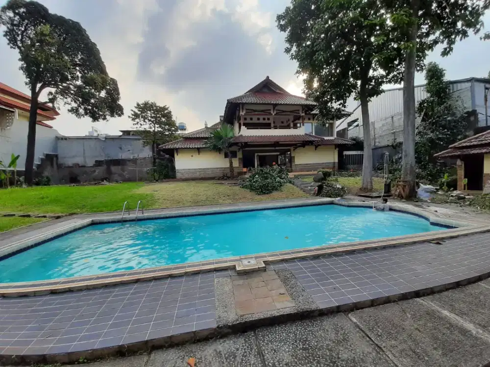 Rumah 4 Kamar di Bangka Raya, Kemang, Jakarta Selatan