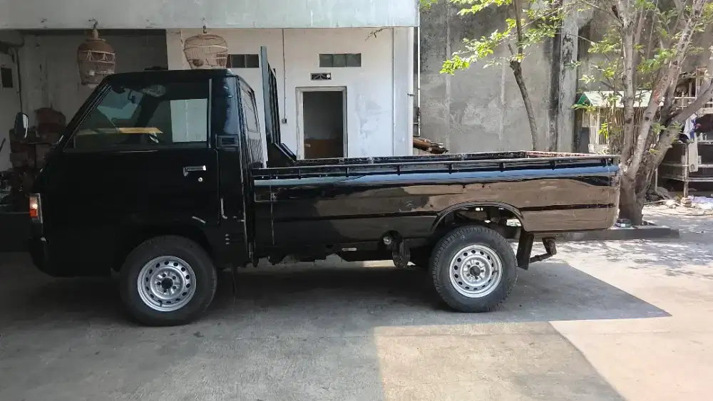 Mitsubishi L300 PU 2019