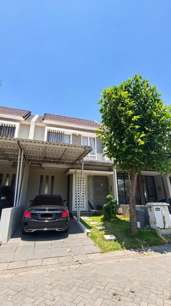 di jual rumah greenlake citraland semi furnish