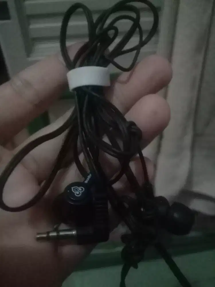 Headset kabel bagus
