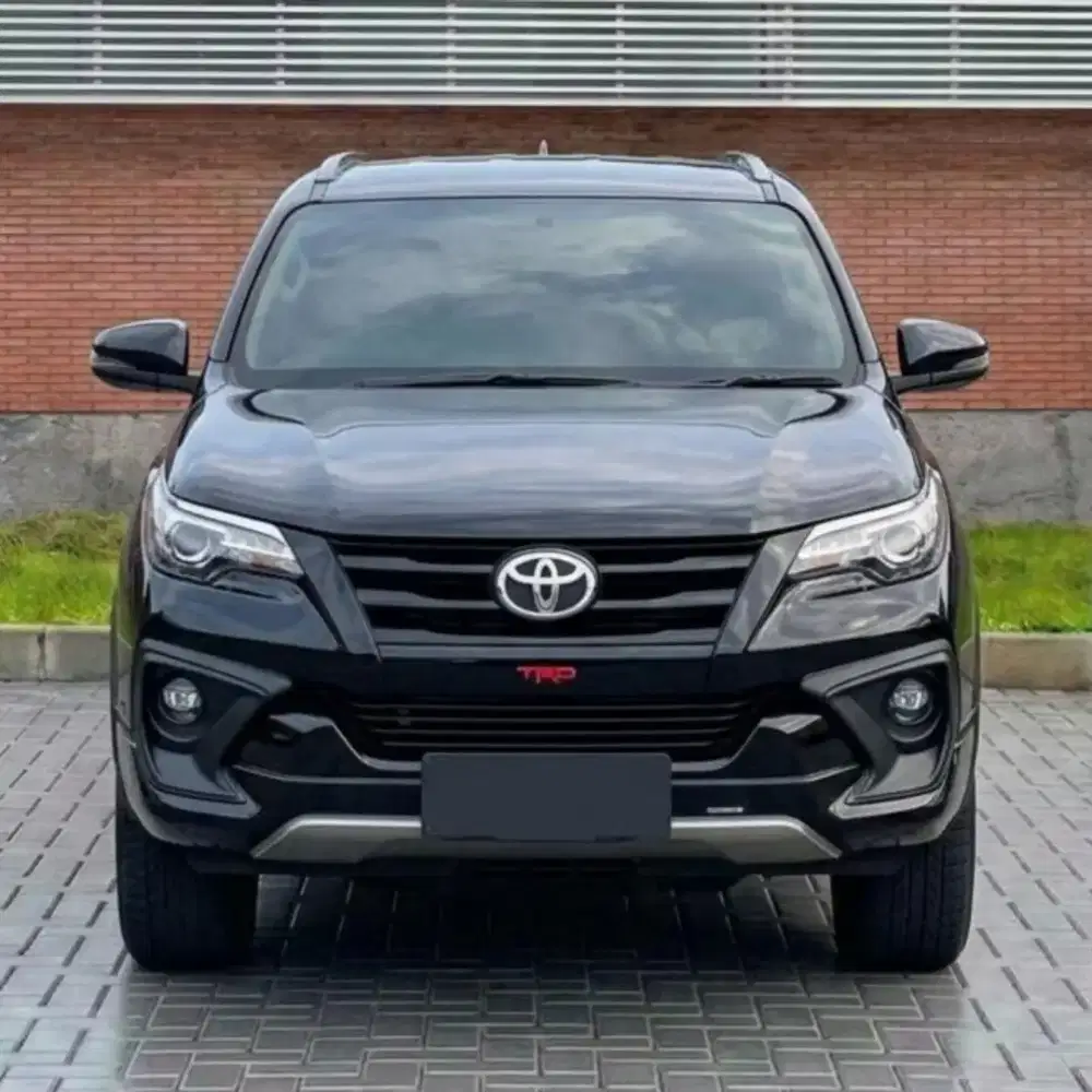 FORTUNER 2.4 TRD AT 2019 BARCODE READY GARANSI MESIN KREDIT APPROVE