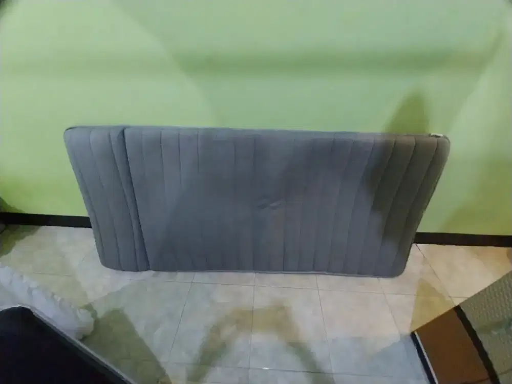 Kasur matras satu set dengan kerangkanya