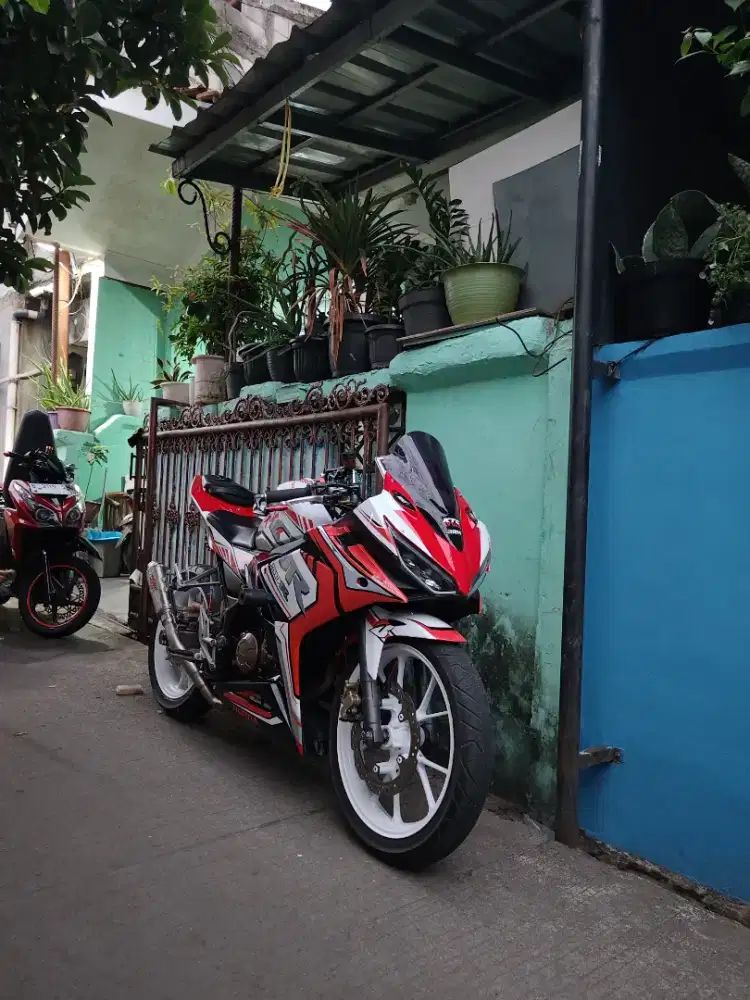 CBR 150R th. 2019