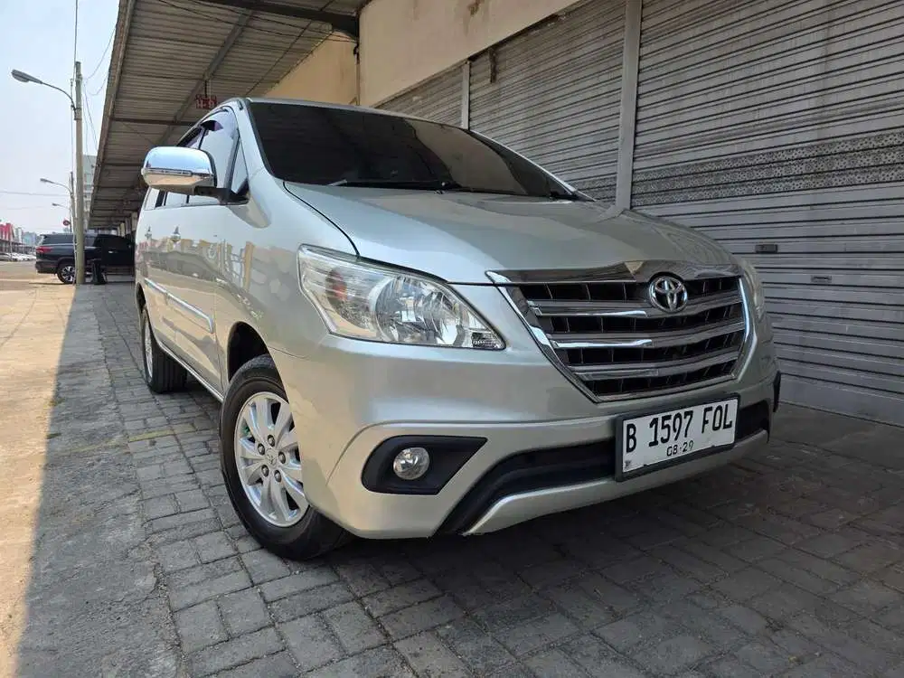 Toyota Kijang Innova 2.0 G MT 2014 KM 100rb Full Record Tgn Pertama