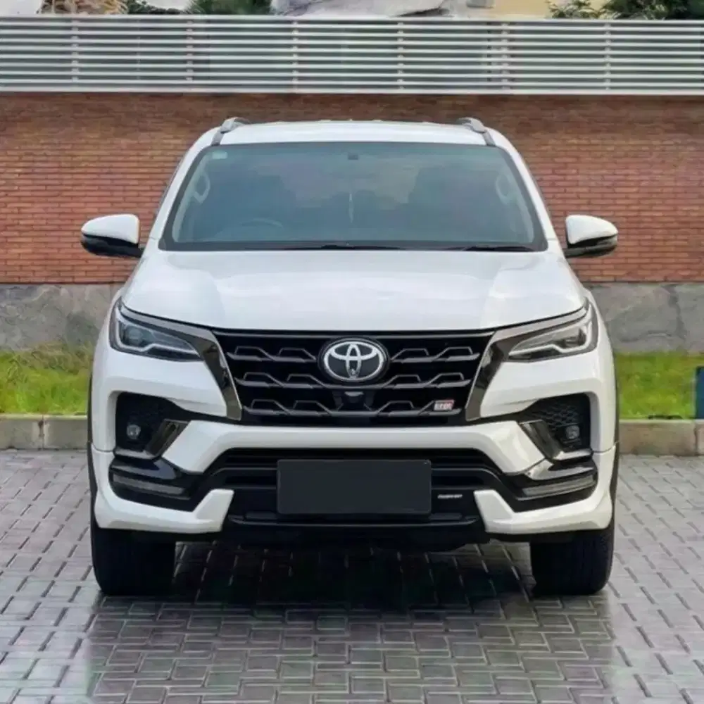 FORTUNER 2.4 GR AT 2021 BARCODE READY GARANSI MESIN KREDIT APPROVE