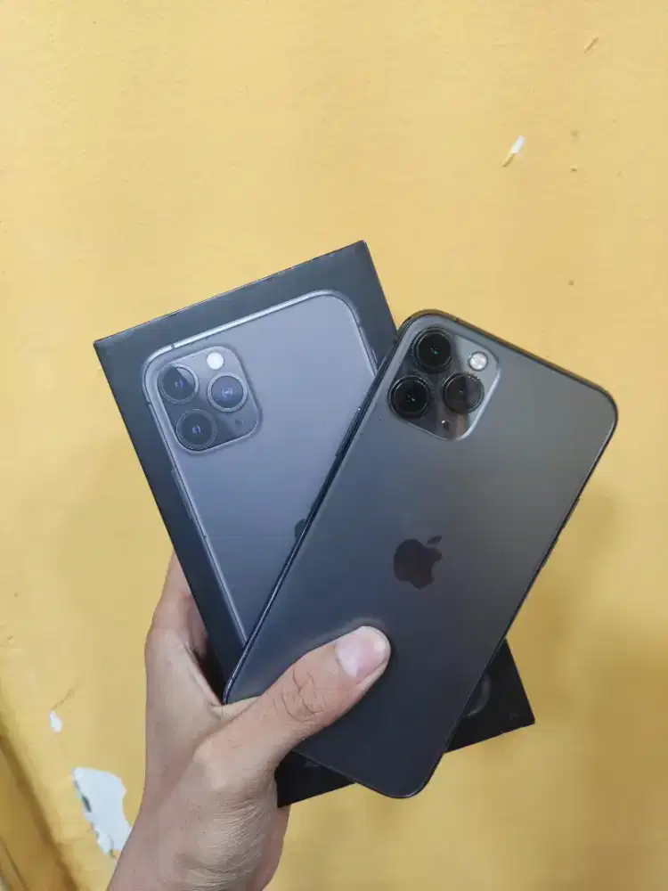 Ip 11 pro 256 ibox fullset