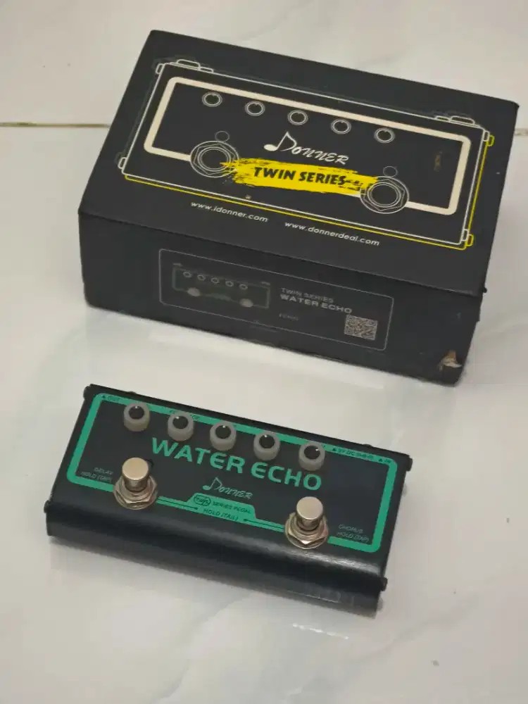 Donner water echo twin series delay chorus