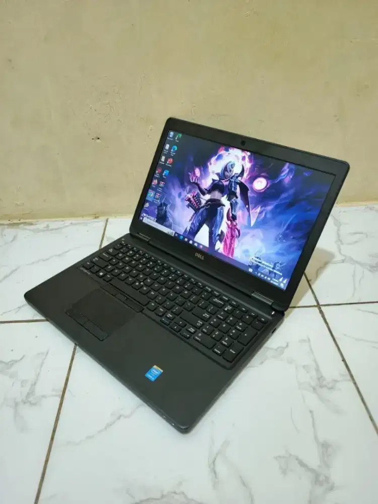 DELL LATITUDE E5540 CORE i5 GEN 4 RAM 4GB HDD 1TB