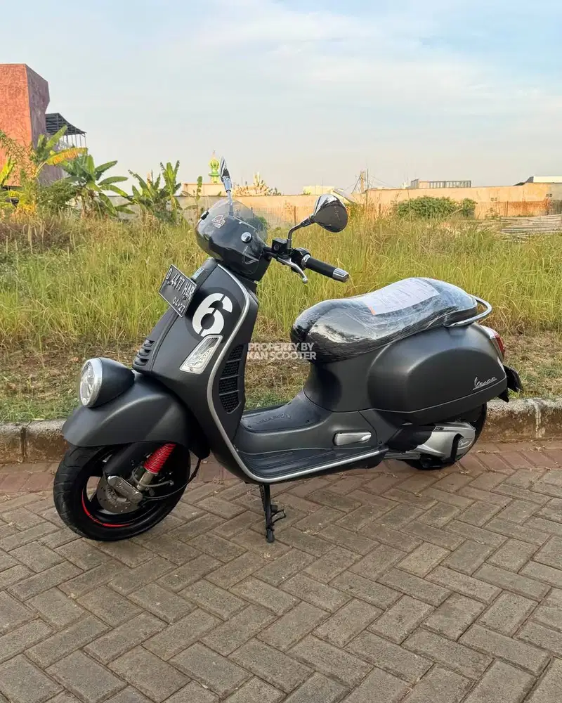 JUAL MURAH VESPA GTV SEI GIORNI II 300 HPE LIMITED EDITION 2021 MULUS