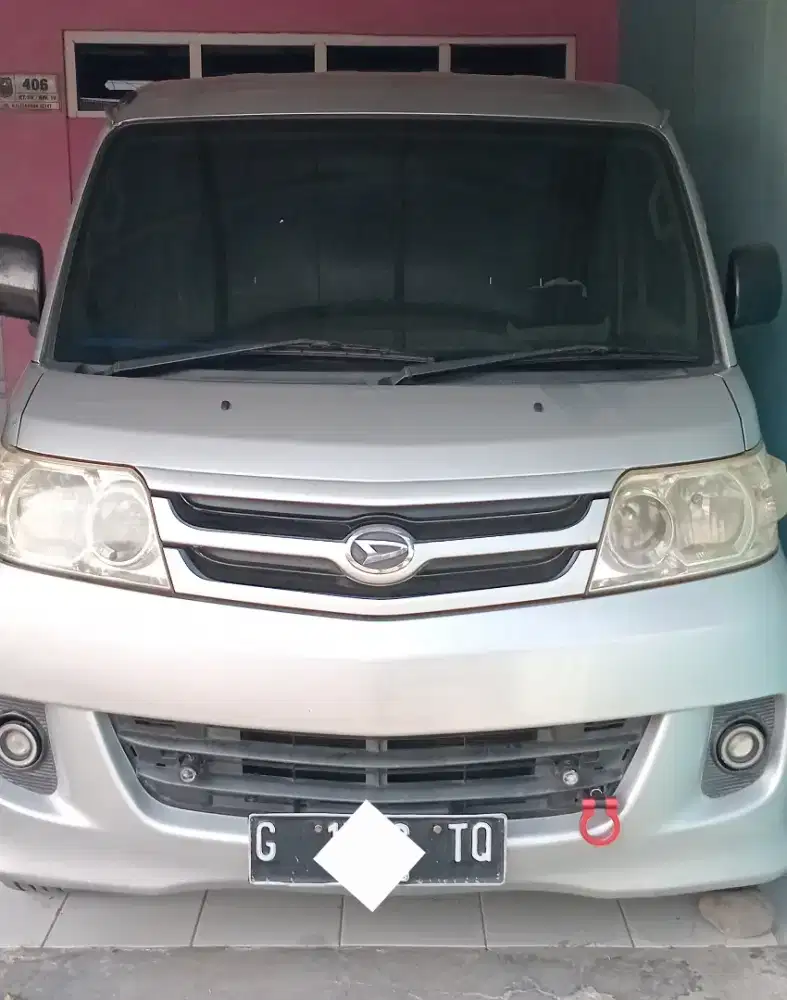Luxio plat G  2011