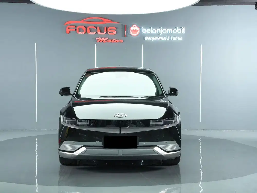 Hyundai Ioniq 5 Signature Long Range EV AT Hitam 2023 Like New Record