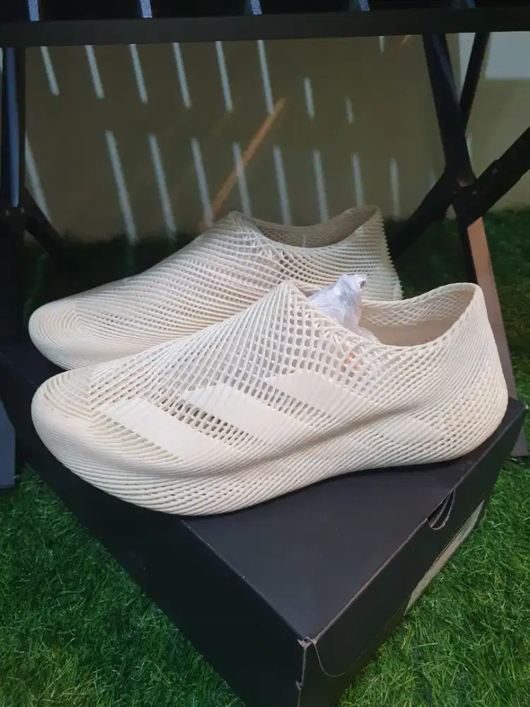 Sepatu Adidas Climacool size 44.5