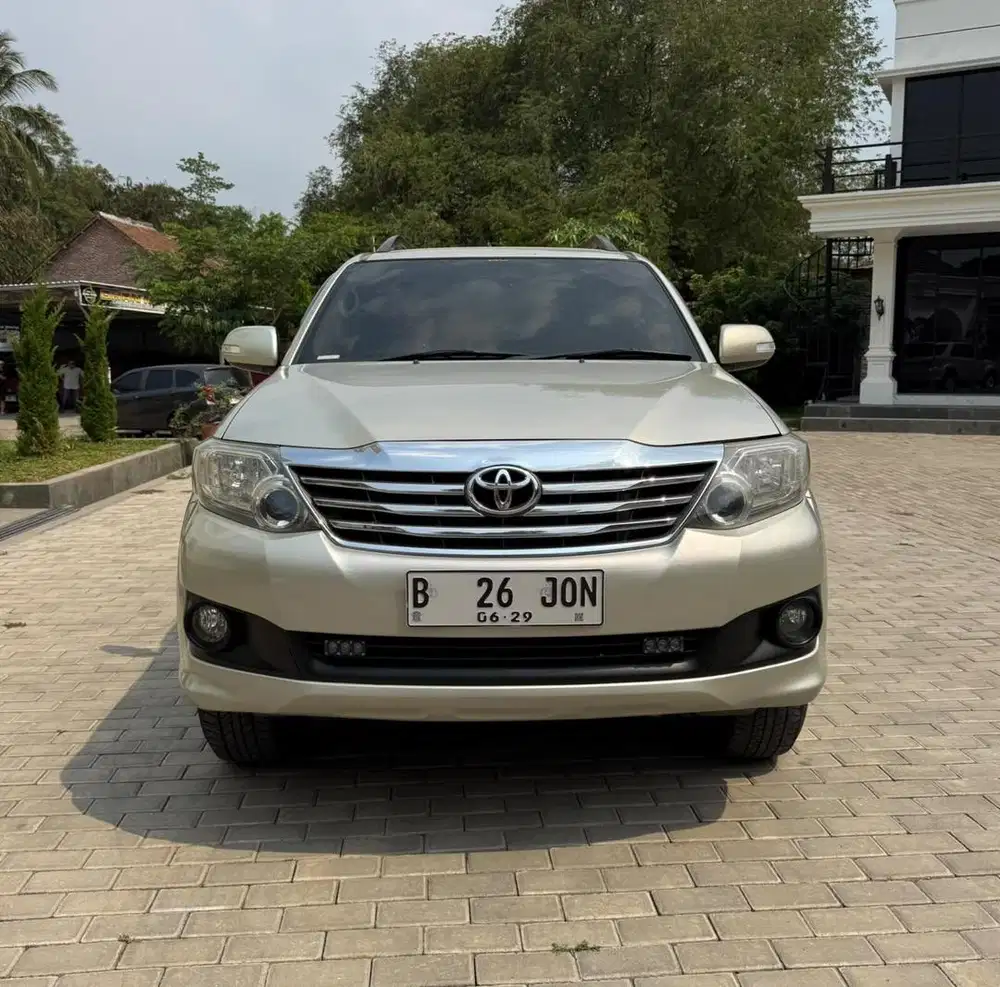 FORTUNER G DIESEL  MATIC 2012