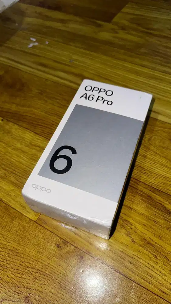 OPPO A6 Pro 8/256GB Titanium