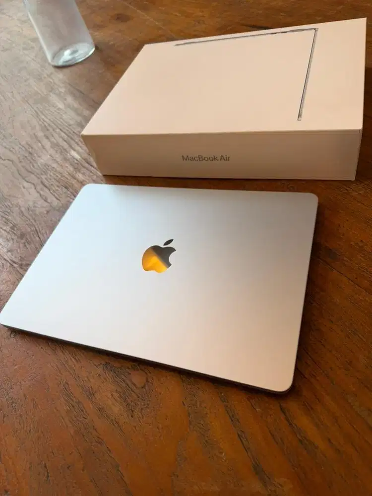 JUAL UNIT 99,9% like new! Macbook air / ibox