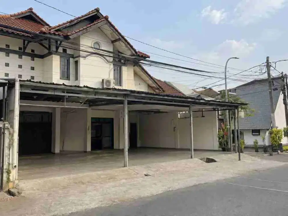 Dijual Cepat Rumah Hook Strategis Di Mainroad Antapani Bandung Kota