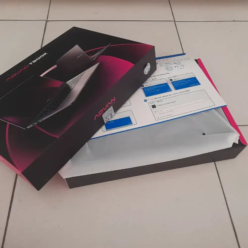 Laptop Advan Tbook