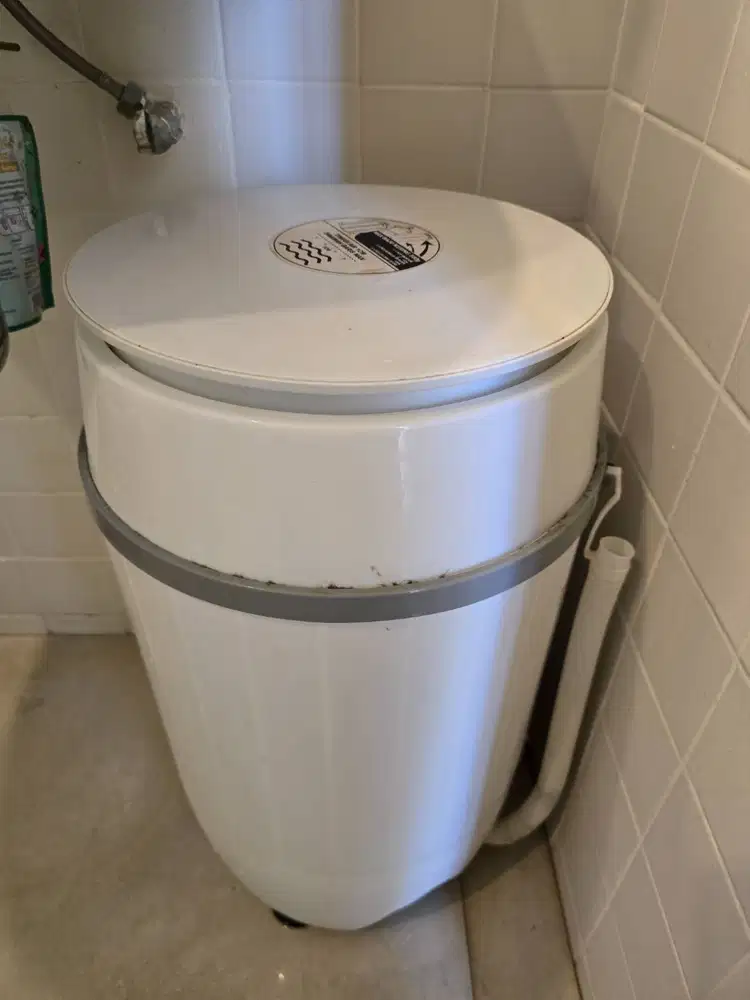 MESIN CUCI PORTABLE MINI MITO 3,5KG