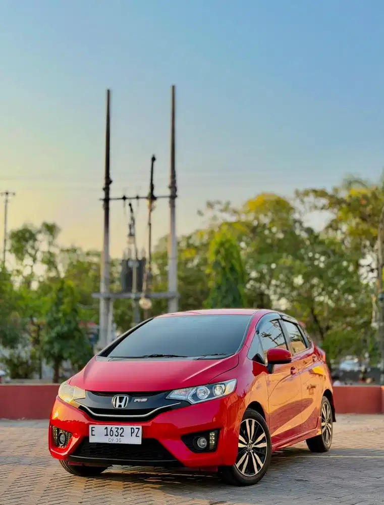 Honda Jazz RS Matic 2015 Low Km 63rb