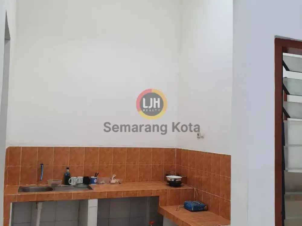 DIJUAL RUMAH SIAP HUNI, LOKASI STRATEGIS DI GAJAHMUNGKUR