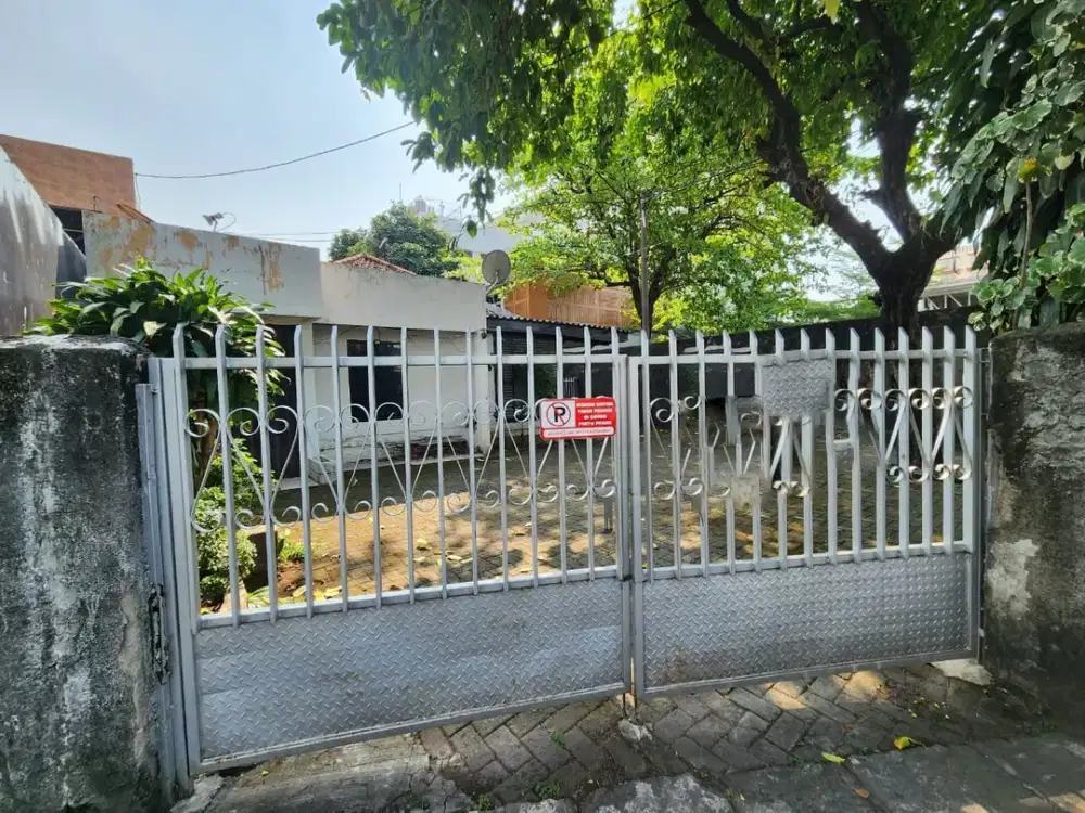 Dijual Rumah Komersil KS Tubun Jakarta Selatan