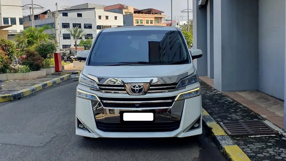 Toyota vellfire 2.5 g atpm 2019 putih sunroof pilotseat