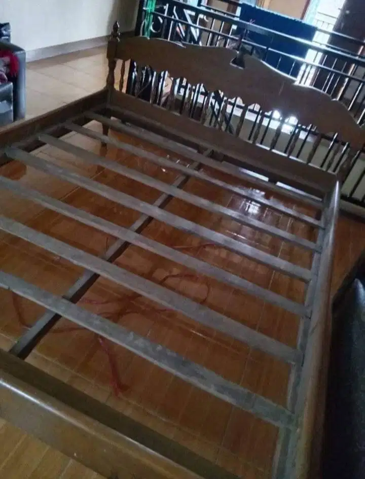 RANJANG BEKAS DARI KAYU JATI