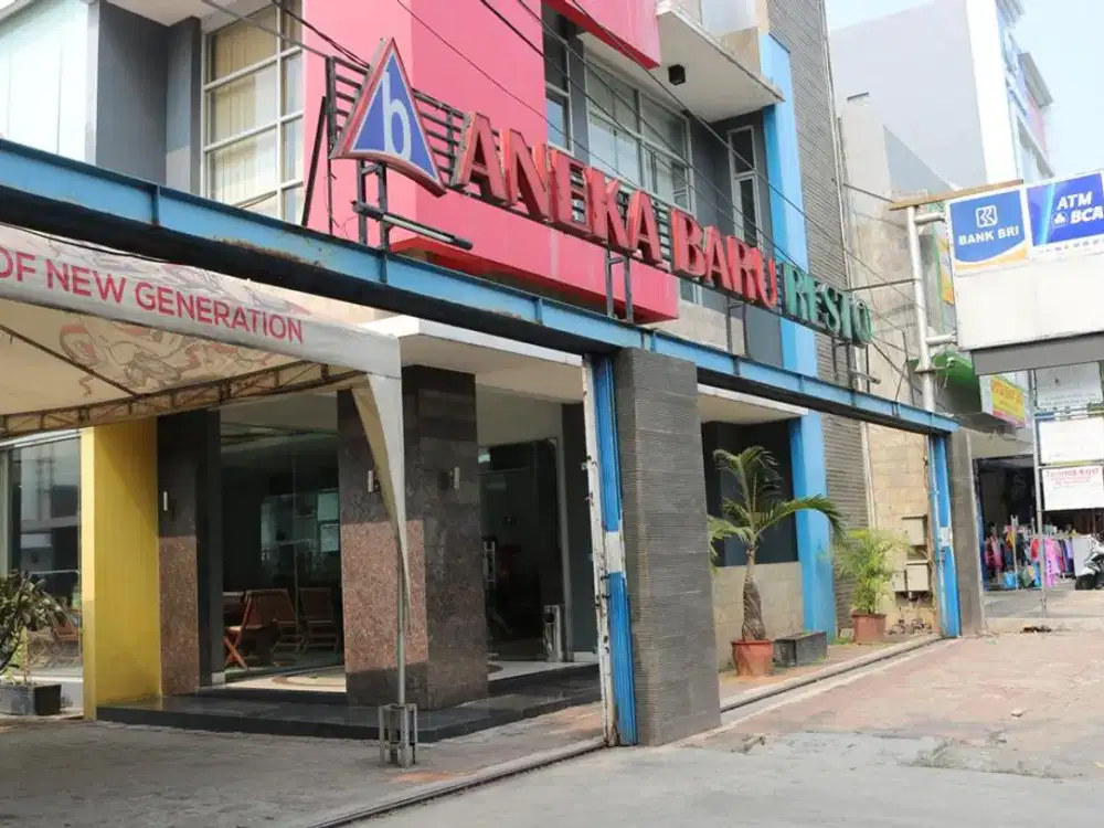 Ruang Usaha Resto Full Furnished Siap Guna SHM Karawang