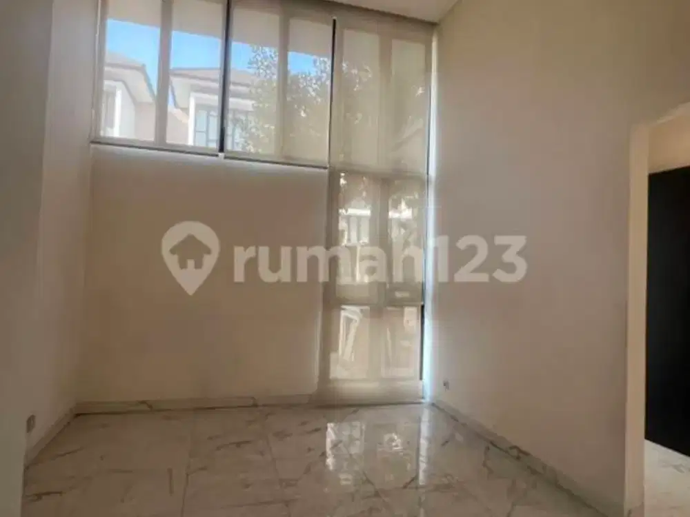 Disewakan Rumah Cantik Siap Huni Cluster Semayang, Cakung, Jakarta Timur, 027