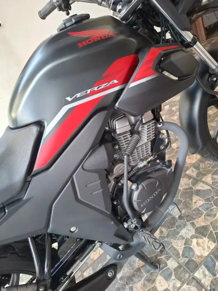 Pajak 11/2027 km28rb, honda CB verza 150 LED CW 2022 plat AG- Nganjuk.