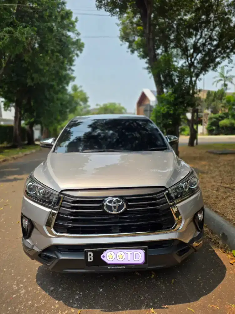 Toyota Innova Venturer Diesel Solar 2.4 AT 2021 KM rendah