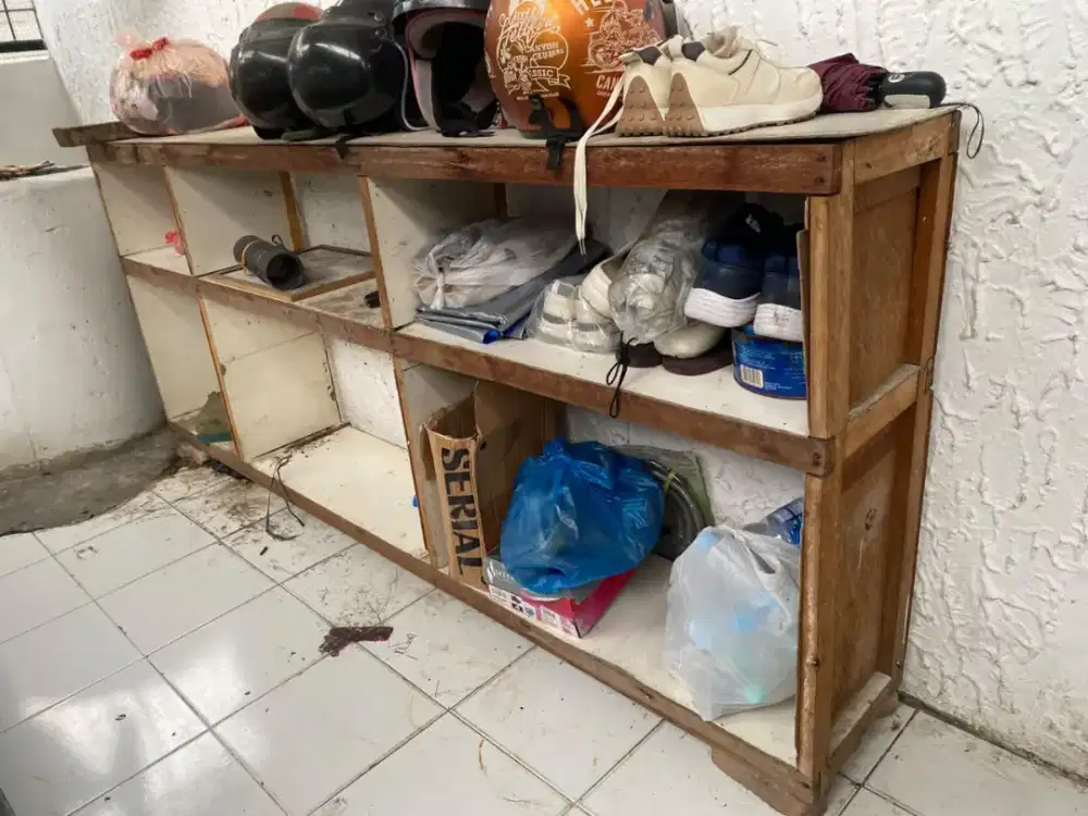 Rak Kayu Besar | Good condition
