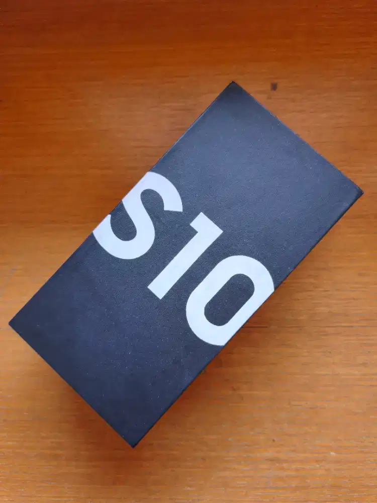 Samsung S10 8/128 Mulus